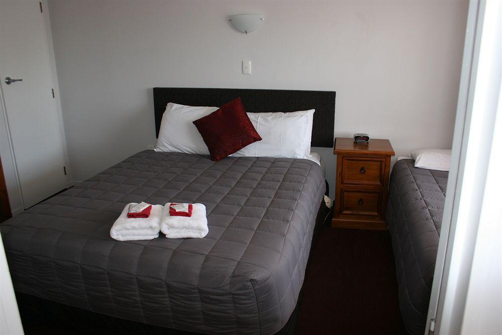 Burgundy Rose Motel Whangarei Eksteriør bilde