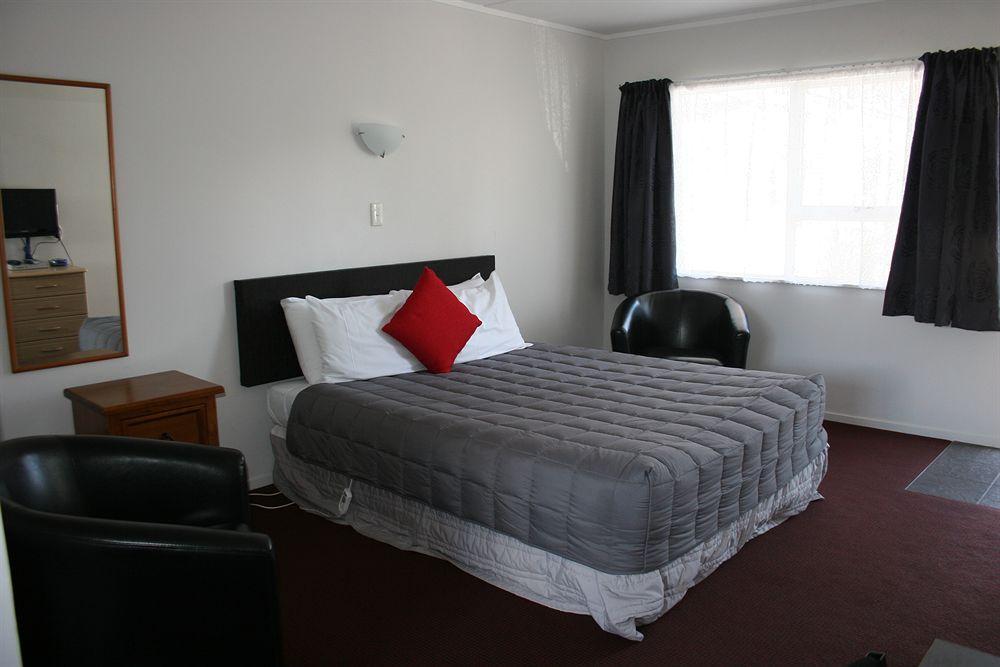 Burgundy Rose Motel Whangarei Eksteriør bilde
