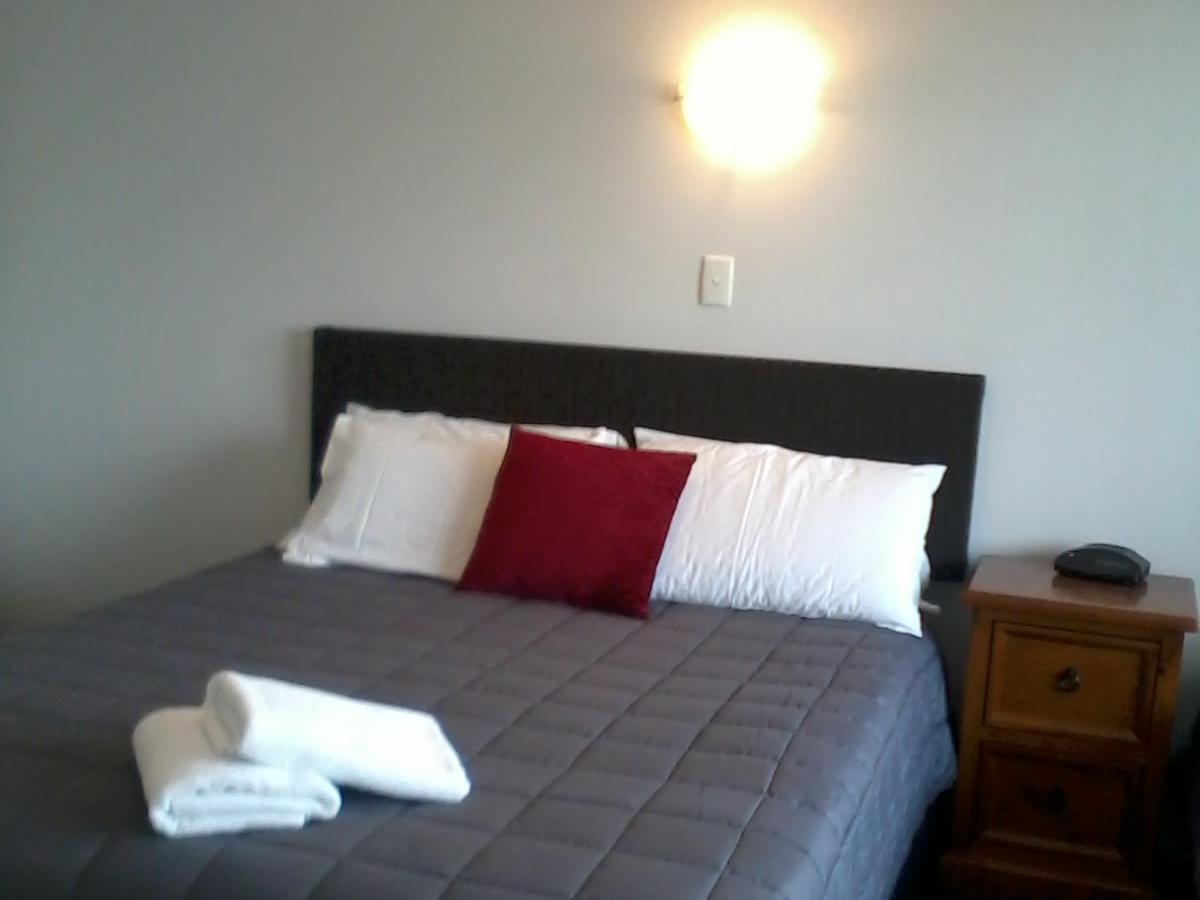 Burgundy Rose Motel Whangarei Eksteriør bilde